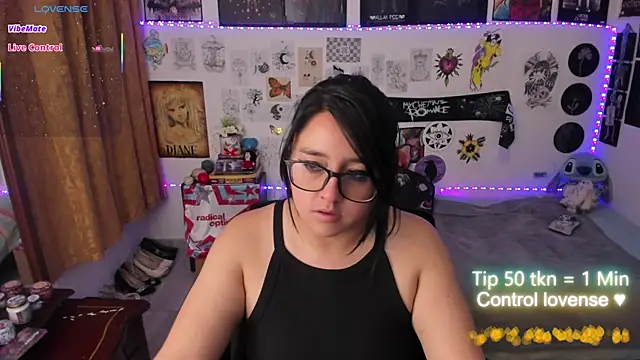 Cherry_blush_ Chat XXX in diretta