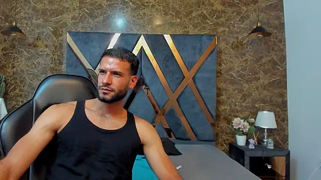 Jacob_Benelli's Live XXX Chat