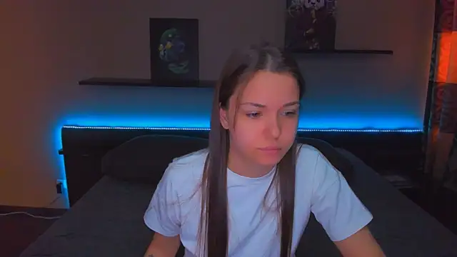 AlexaBarkley Adlı Modelin Canlı XXX Sohbeti