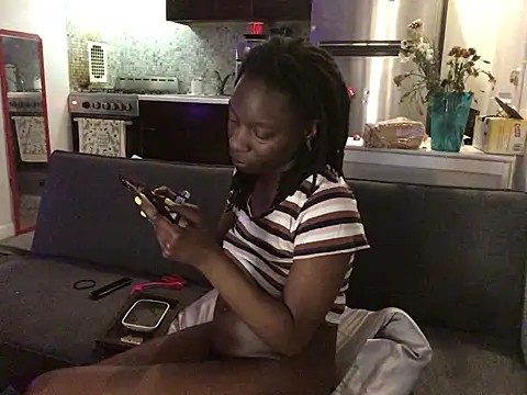 littyleesh1 Live XXX-chat