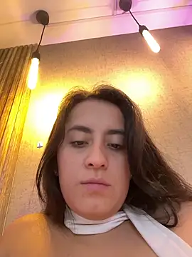 Czat XXX na żywo – Antonella_Julieta