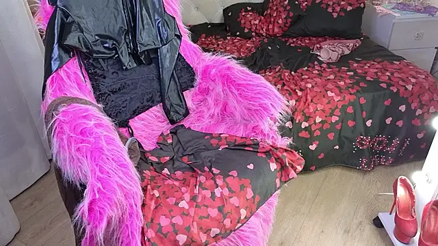 Živý XXX chat RoxalanaStar