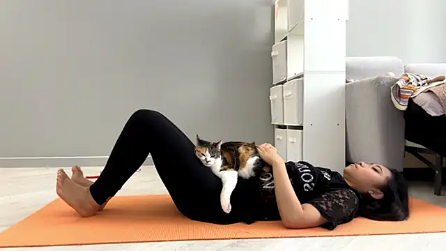 SweetMiaXO webkamerás műsora