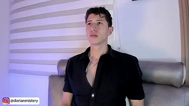 دردشة Dorianmistery2322_ الجنسية المباشرة