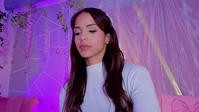 Živý XXX chat EmmyCortez