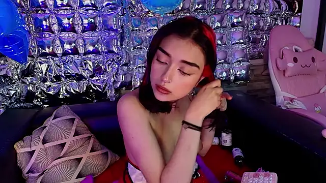 lala_cherry Adlı Modelin Canlı XXX Sohbeti