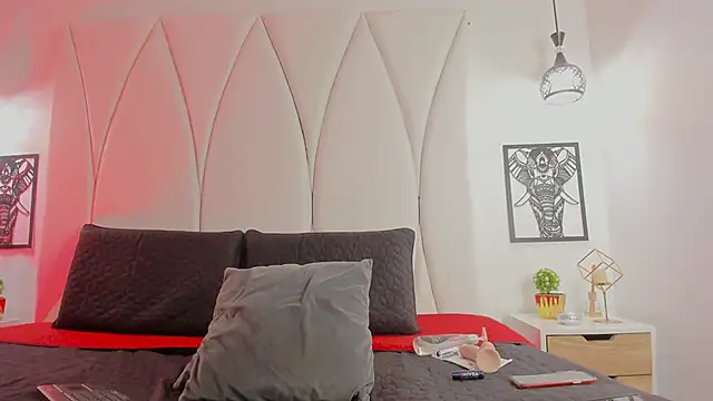 Chatroom XXX en direct de Mia_Reyesjs