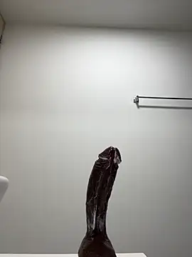 Curlyierr's Live XXX Chat