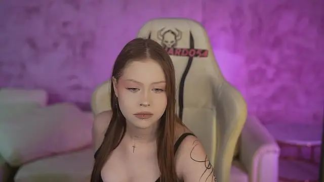 Esmie_Smile: απευθείας συνομιλία ΧΧΧ