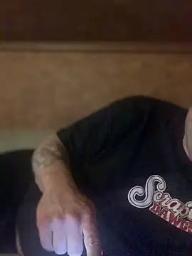 Ldnick69 Show in webcam