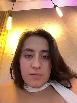 Antonella_Julieta: απευθείας συνομιλία ΧΧΧ