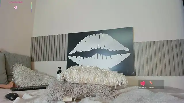 Adri_Silva Show in webcam