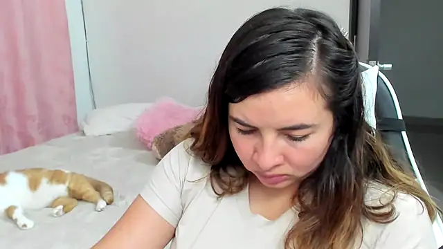 __Emma__11__Lecat_ – Live XXX-chat