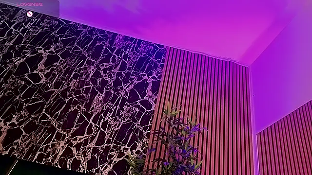 Pokazy przed kamerką – BarbieKara