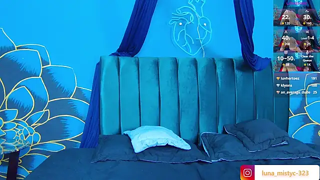 Chat XXX en directo de Lunamistyc