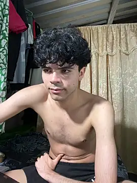 Axel-Mejia Chat XXX live