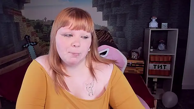 LottieReed Adlı Modelin Canlı XXX Sohbeti