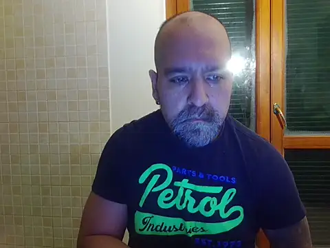 AMIRDIB2025 Chat XXX live