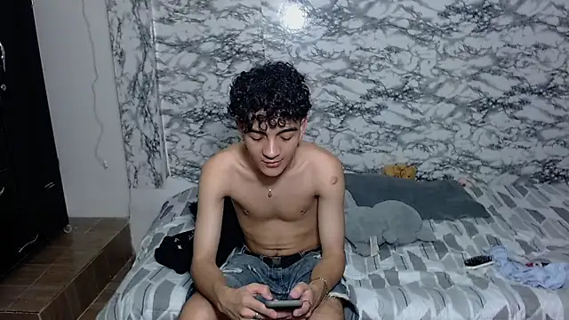 Show modela escanor_ar na web-kameri