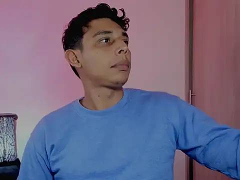 โชว์เว็บแคมของ nilo2021