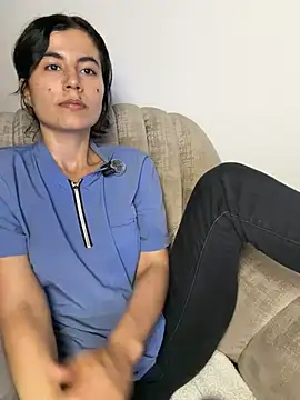 XXX chat uživo modela kanela3434