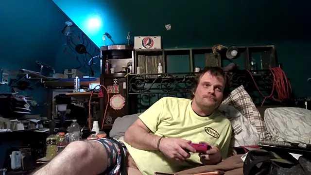 charactrzero élő XXX-chatje