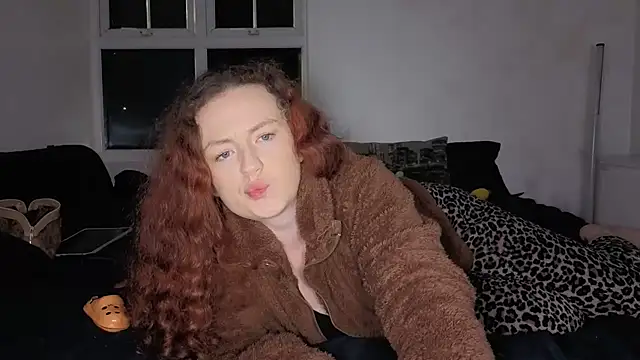 ENGLISHEMILY_69 Chat XXX in diretta