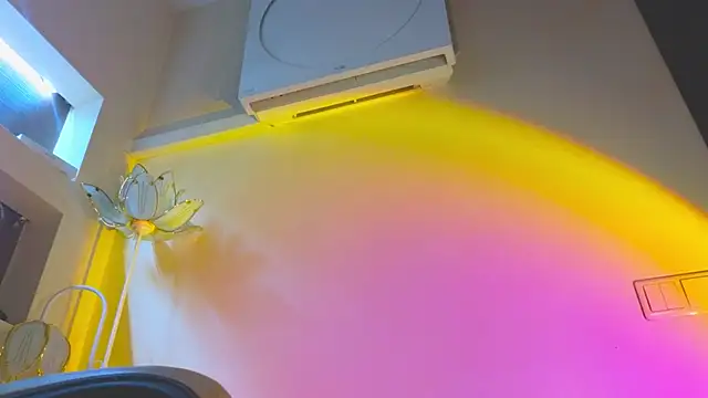 Malika_uAngel: απευθείας συνομιλία ΧΧΧ