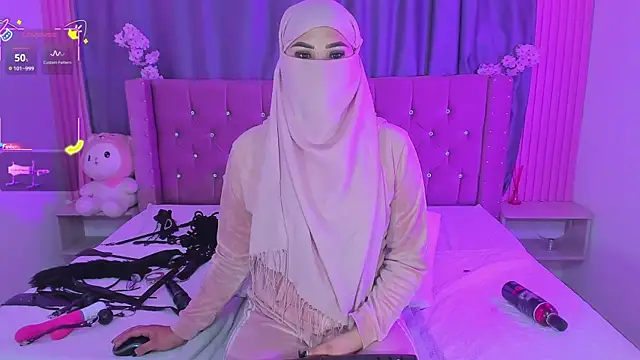 Nayla-Mouna Webcam show