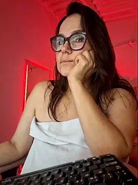 MariaPau_83's Live XXX Chat