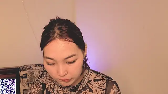 Chat +18 de ColettaMejias ao vivo