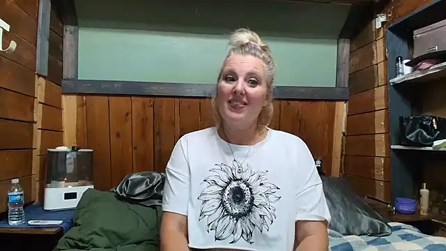 lisaxlovexxx's Live XXX Chat