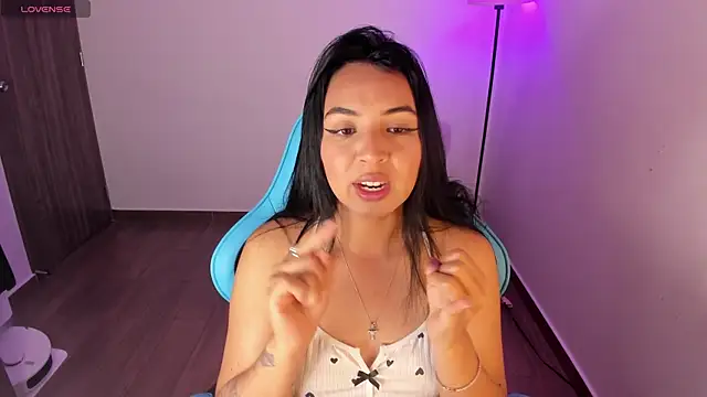 دردشة Nicole_Ss الجنسية المباشرة