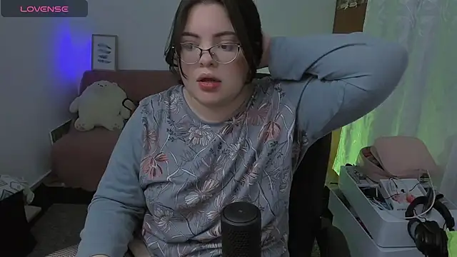 XXX chat uživo modela Aria_Fullbuster