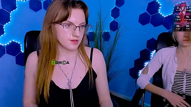 gloria_bubble Show in webcam