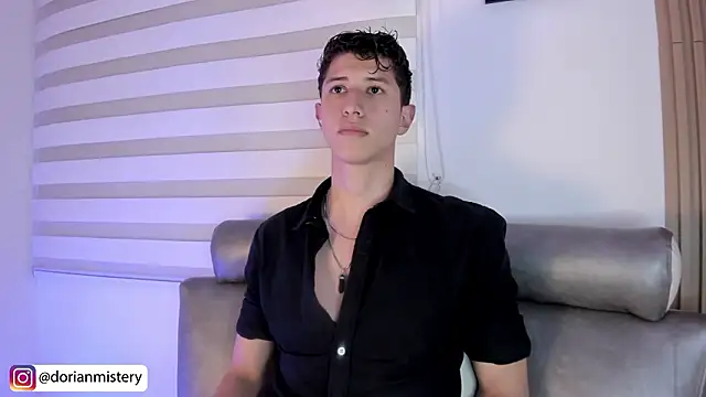 Chatroom XXX en direct de Dorianmistery2322_