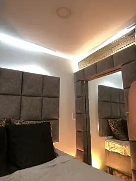 BrigitteVons 라이브 XXX 채팅