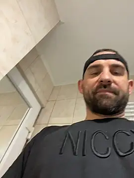 Lover_boy_89 Live XXX Chat