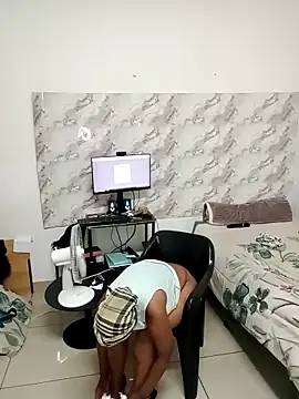 Babymomma98 Live XXX-Chat