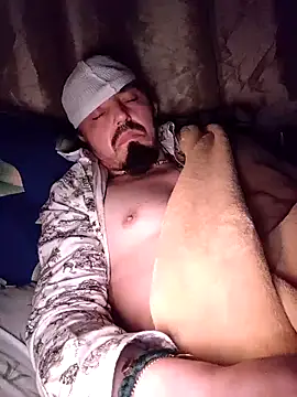 Show modela ClonicKaaba na web-kameri