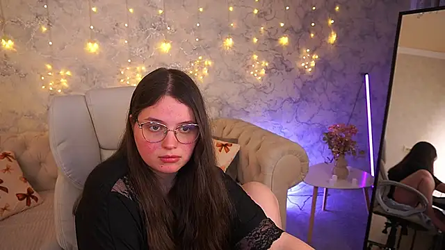 SophieDreamss 现场XXX聊天