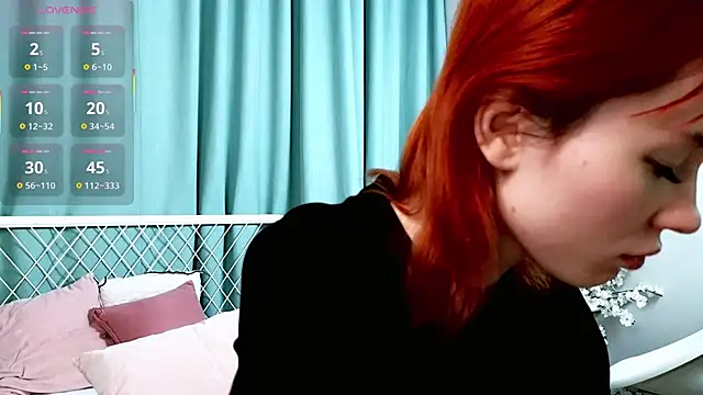 Kiara_Dream élő XXX-chatje