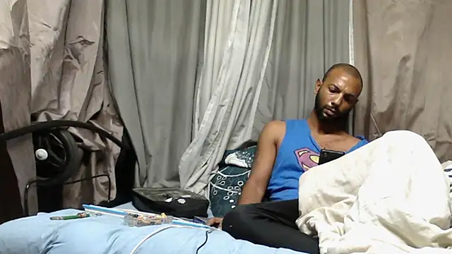 Živý XXX chat Camodick