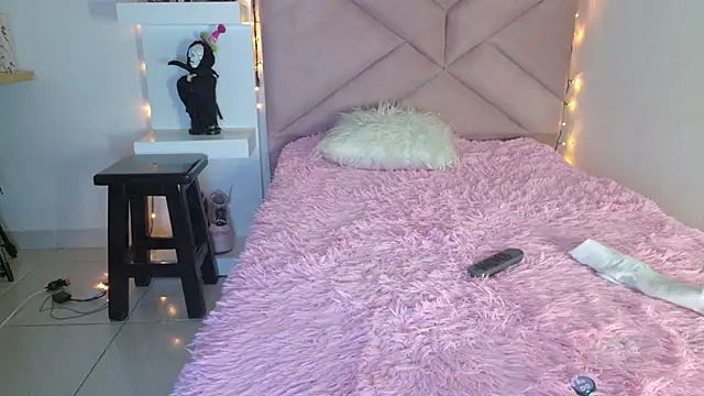 XXX chat uživo modela eva_sin18