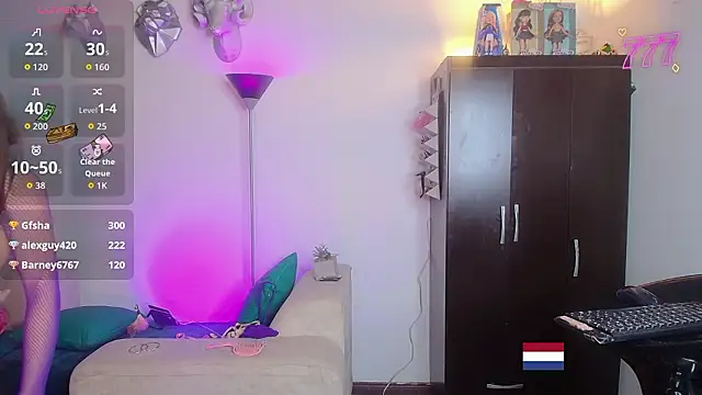 Chatroom XXX en direct de samara_veguz222