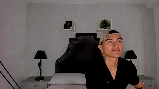 LiamDeep: απευθείας συνομιλία ΧΧΧ