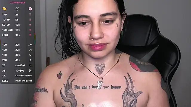 Chat XXX ao vivo de val_bardot