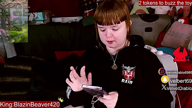 Chat XXX ao vivo de VelvetDiablo