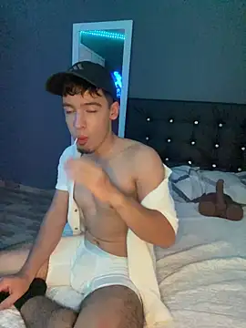 Show modela david_osorio na web-kameri