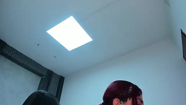 selene_red_'s Live XXX Chat